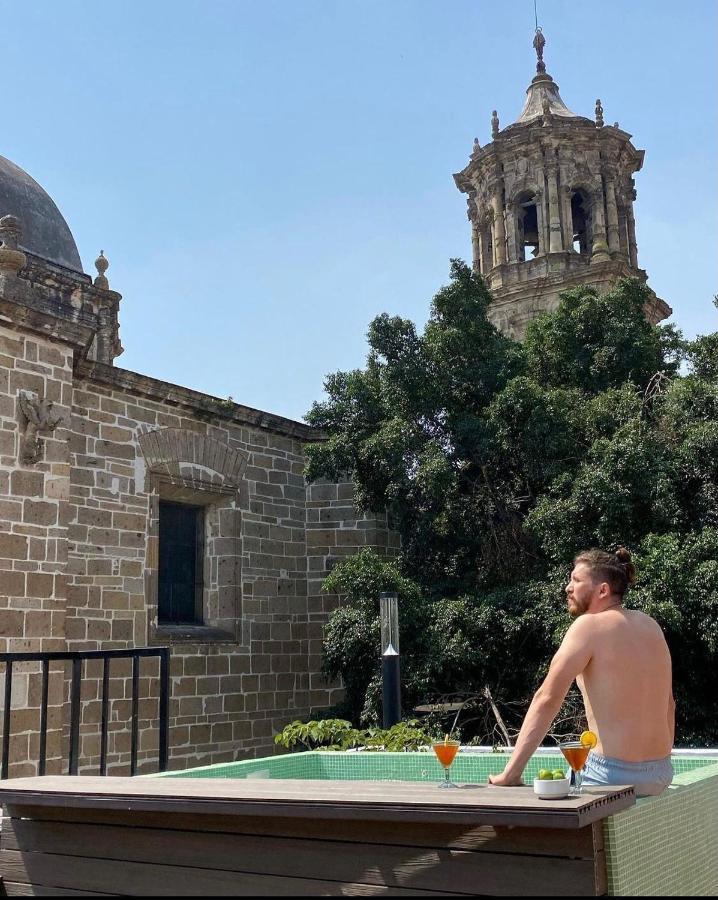 Meson San Felipe Aparthotel Guadalajara Buitenkant foto